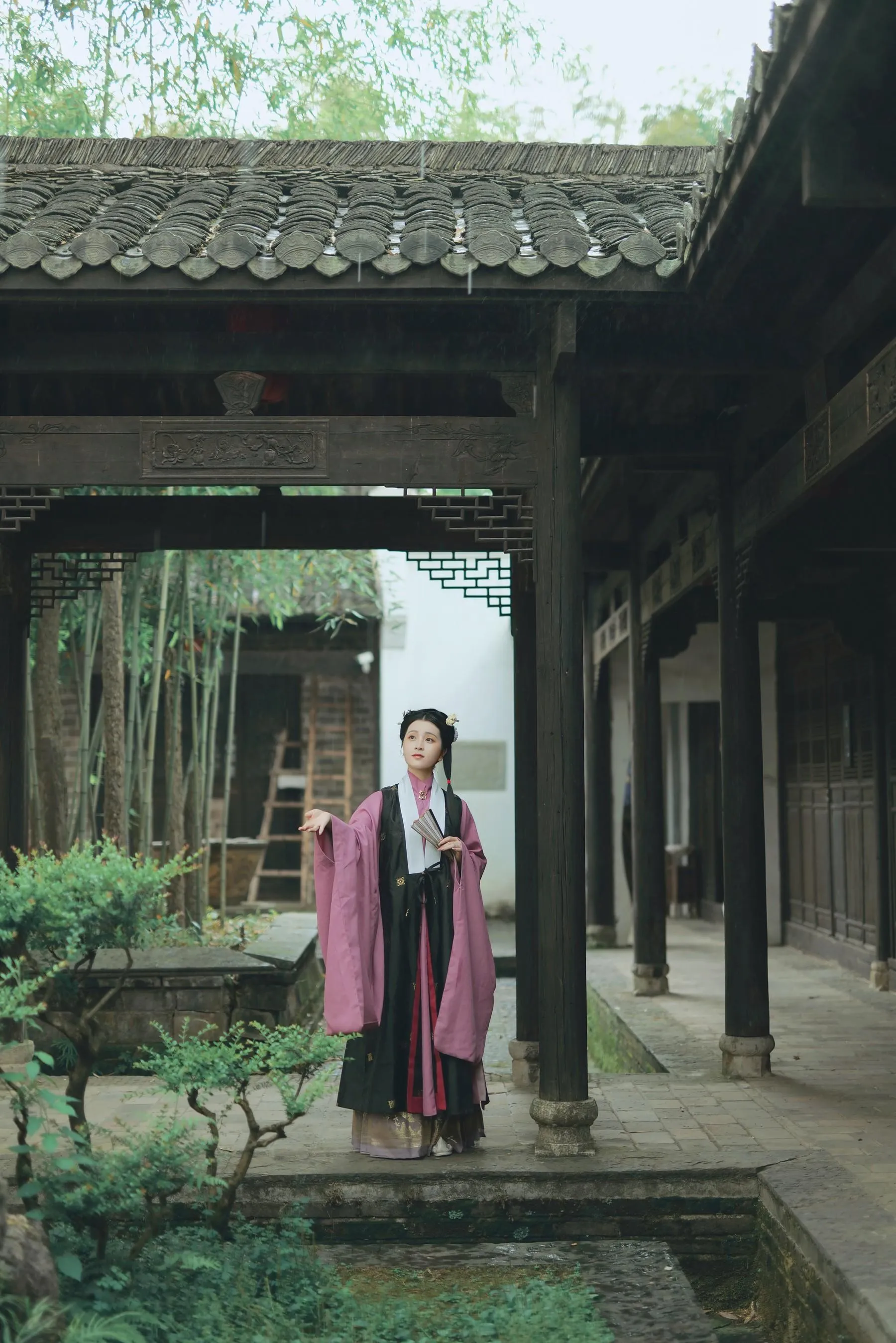 [YITUYU艺图语]2021.08.04 青苔院 南风天 [31P]插图